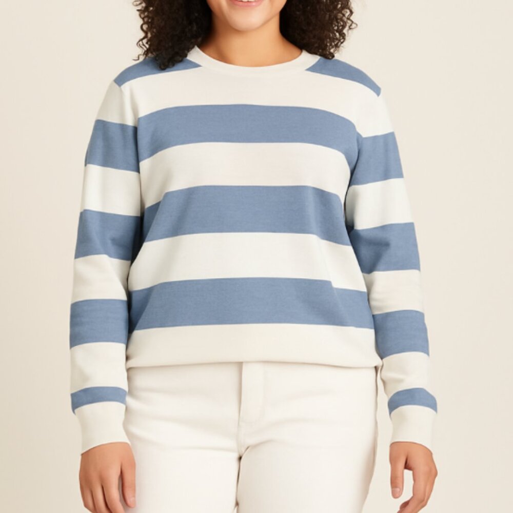 Universal Thread Women's White & Blue Striped Long Sleeve Cropped Top, size XXL
